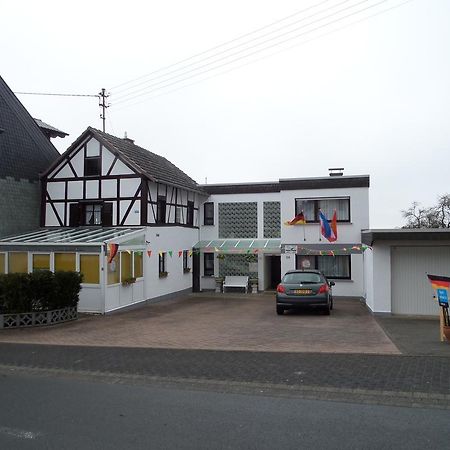Historisches Fachwerkhaus Villa Reifferscheid  Buitenkant foto